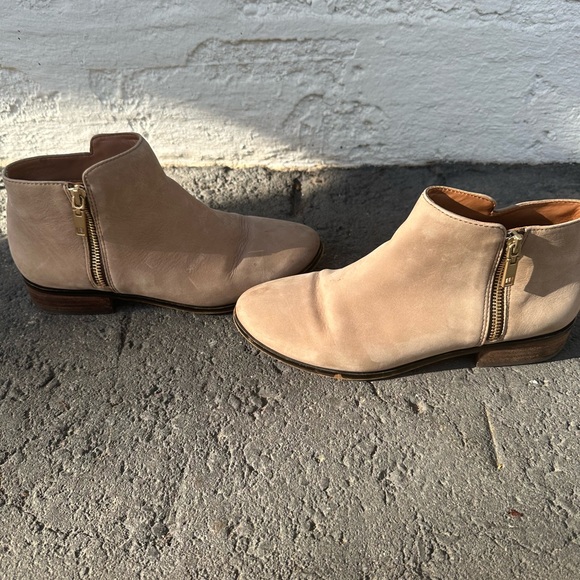 ALDO booties, nude color, size 7.5 US , condition: Fair - Picture 2 of 3